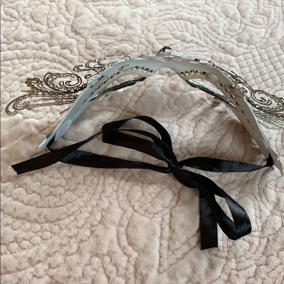 Halloween Masks, male and female - Picture 2 of 3